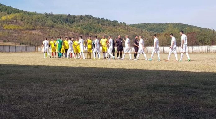 Știința Turceni rămâne lider