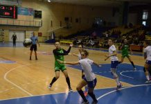 Handbalistele gorjence, învinse de lider