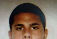 Adolescent de 17 ani, căutat de polițiști