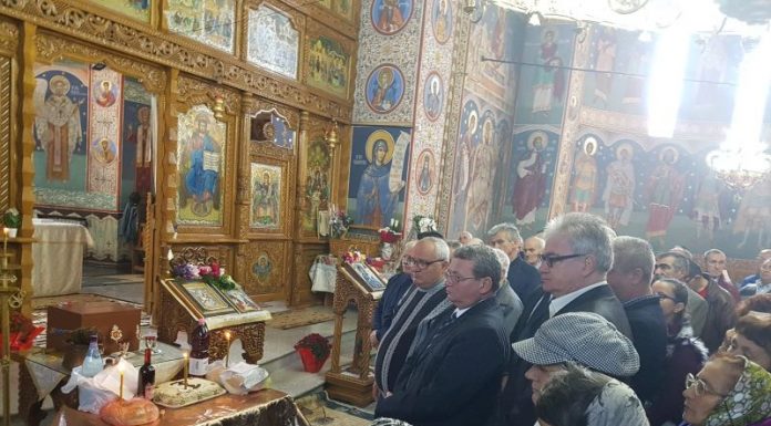 Peste 260 de credincioși din Motru, prezenți la agapa creștinească de după Liturghia, oficiată cu ocazia sărbătoririi Sf. Parascheva!