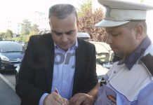 Darius Vâlcov, amendat de polițiștii din Târgu-Jiu, înainte de procesul de la Tribunalul Gorj