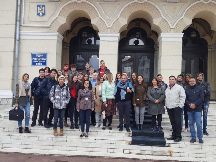 FB_IMG_1570551584221