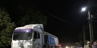 Scandal la Slivilești. Primarul, revoltat pe polițiști după confiscarea unui camion de lemne!
