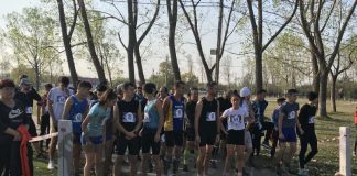 Concurs de alergat prin Peștera Polovragi