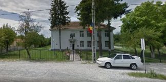 Școala de la Scoarța, cu WC-ul în fundul curții, are finanțare asigurată pentru reabilitare, extindere și modernizare!