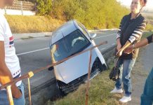 O mașină a aterizat în șanț la Preajba