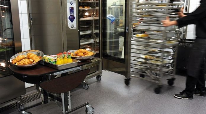 Unitate de alimentaţie publică din Târgu-Jiu, sancţionată cu 10.000 de lei