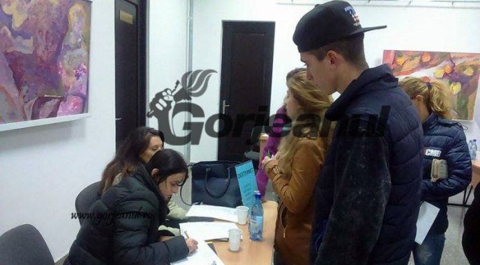 Astăzi, Bursa locurilor de muncă pentru absolvenţi