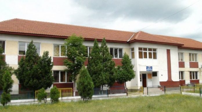 Trei posturi cu jumătate de normă, vacante la o grădiniţă din Rovinari