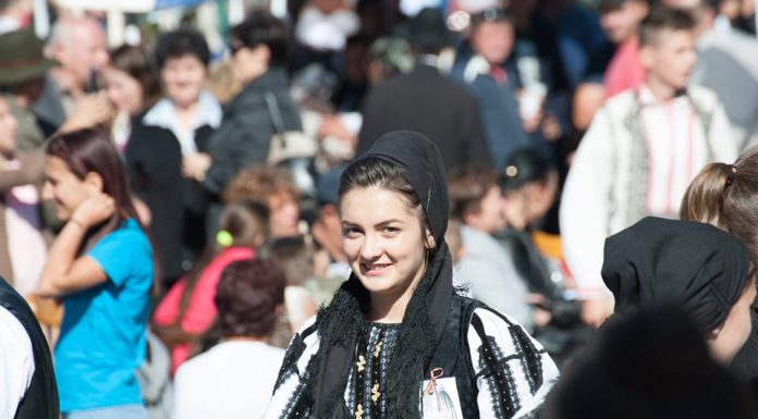 Start ediţiei cu numărul II a Festivalului Tocanului! – 21 de familii din Novaci, implicate în pregătirea tocanului