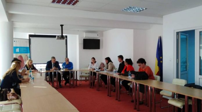 Reintegrarea deţinuţilor pe piaţa muncii, dezbătută cu instituţiile judeţene