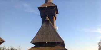 Sărbătoare duhovnicească la Biserica din Parohia Strâmba-Jiu – ,,Pentru noi, creștinii din Strâmba de Jiu, sărbătoarea Sf. Cuv. Parascheva are o semnificație aparte, dat fiind faptul că Biserica noastră stă sub oblăduirea Sf. Cuvioase Parascheva”!