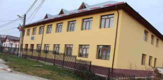 Grădiniță cu program prelungit la Țicleni