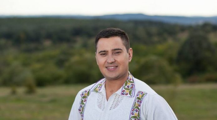 Ansamblul „Maria Lătăreţu”, prezent la Tismana la Festivalul Castanului