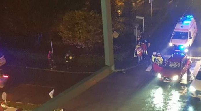 Femeie lovită de mașină, pe trecerea de pietoni