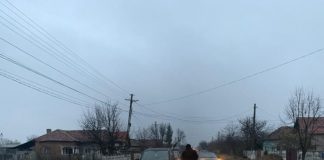 VIDEO: Consilierul liberal Banța, la un pas să fie linșat de cărăușii DEVOTAnȚI din Turburea