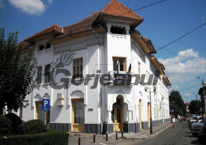 BIBLIOTECA JUDeteana 1