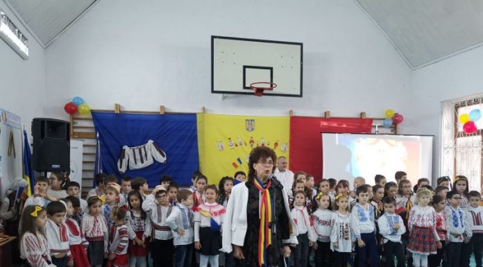 Lecție de patriotism la Școala Gimnazială ,,Constantin Săvoiu”