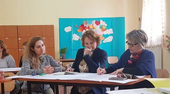 Liceele din Gorj, parte a proiectului de dezbateri academice și educație democratică