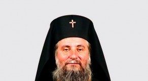 Întru mulţi şi binecuvântaţi ani, Înaltpreasfinţite Părinte Mitropolit, dr. IRINEU!