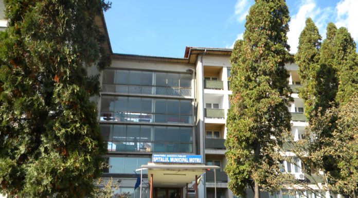 Copil de doi ani, bătut de tată