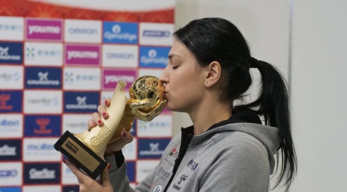 Cristina Neagu, premiată în Japonia