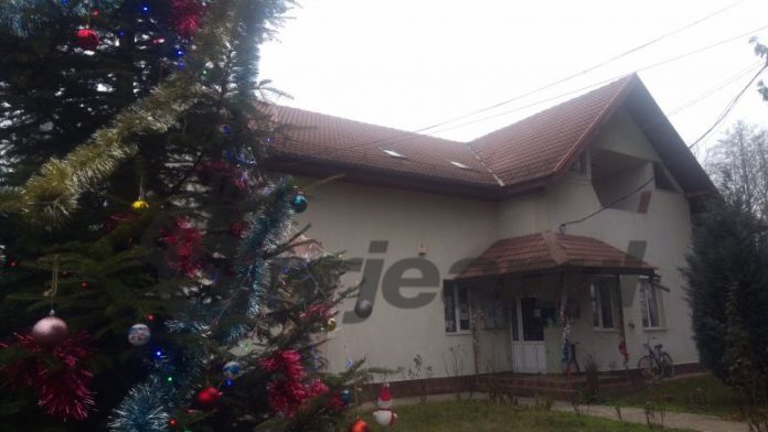 78802272_1523796467775488_3308866435748462592_n