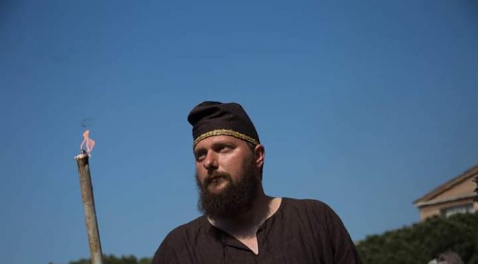 Caz tragic de Ziua Națională a României. Președintele Asociației Culturale „Valea Dacilor”, găsit spânzurat cu un tricolor