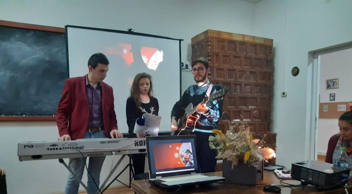 FOTO: Cântece de dincolo de Dunăre pentru studenții târgujieni