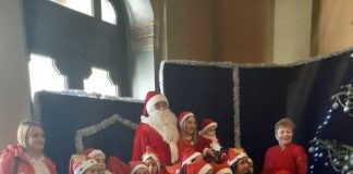 Preșcolari de la Grădinița Bălcești și elevi de la Școala nr.1 Bengești au plecat la colindat