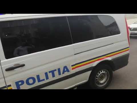 Bărbat înjunghiat, în Piața Centrală din Târgu-Jiu