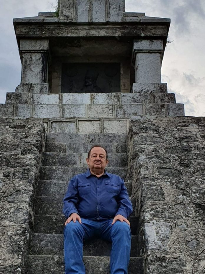 67744521_491677571597147_478339909438930944_n-696x928