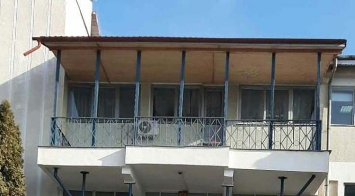 Grefierii și-au suspendat activitatea timp de două ore si anunță grevă de luni