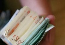 Tânărul suspectat că a furat 44.000 de euro dintr-o casă din Tismana, pus sub control judiciar