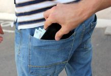 Hoț de buzunare, prins de polițiști