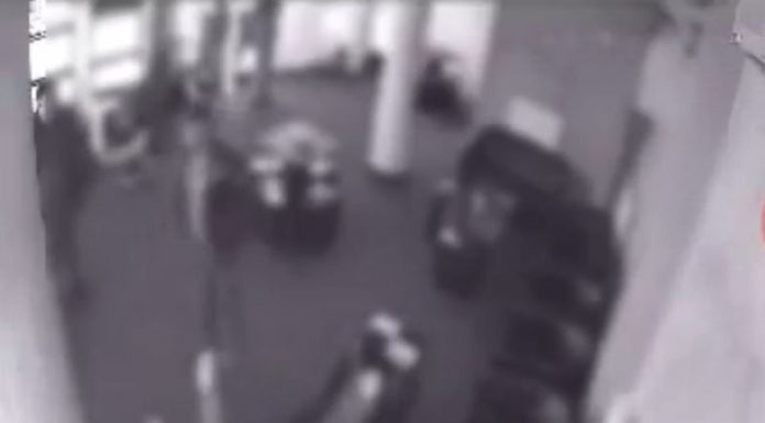 Bărbatul care a pălmuit-o pe angajata unei săli de jocuri, eliberat