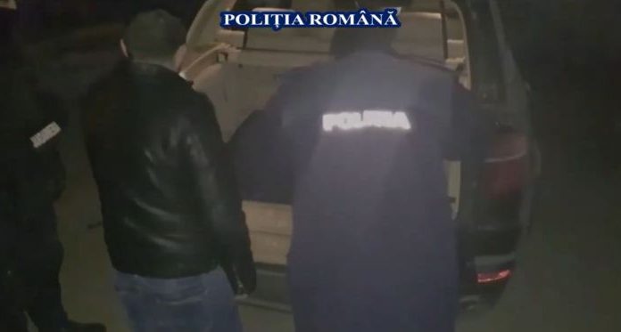 Trei persoane reținute după perchezițiile care au vizat și Gorjul