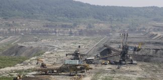 Cer explicații despre închiderea carierelor miniere. „Să li se spună oamenilor cinstit, în față, la ce ar trebui să se aștepte”