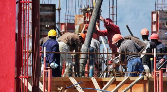 Construcțiile fără autorizație pot fi intabulate în cartea funciară