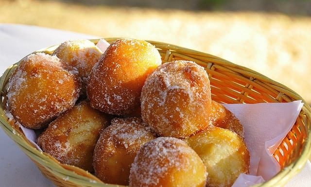 Rețeta săptămânii – Gogoşi fără dospire