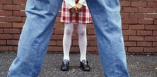 Tatăl celor șapte copii din Văgiulești, care a primit o casă de la Gigi Becali, acuzat că și-a violat fiica