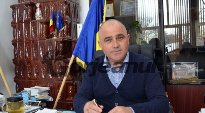 Cumetriile lui Leuștean! Prim-vicepreședintele PNL Gorj și-a plantat niște sinecuriști fără CV în funcții publice!