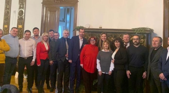 Pro România a început pregătirea candidaților