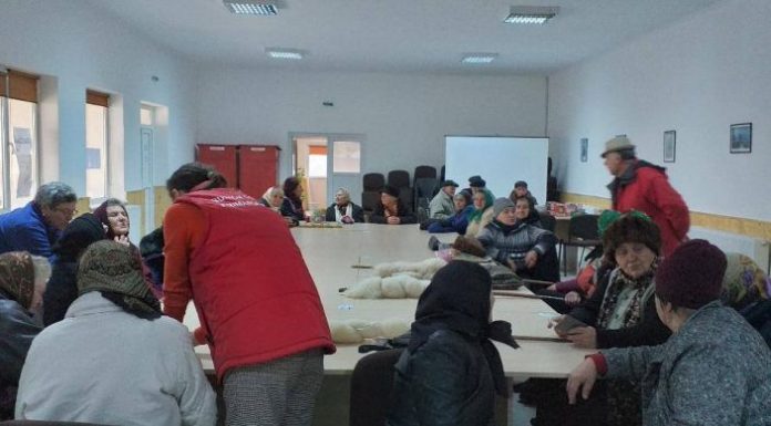 Clacă pentru Bunicii Comunității Peștișani