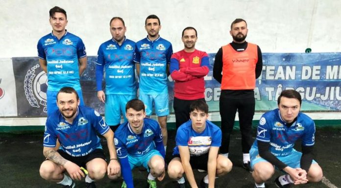 Minifotbal: Victorii pe linie pentru favorite