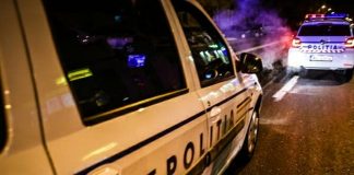 Maşină de poliţie, răsturnată la Turburea