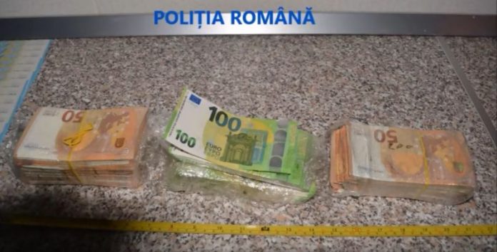 Bani falsi 1