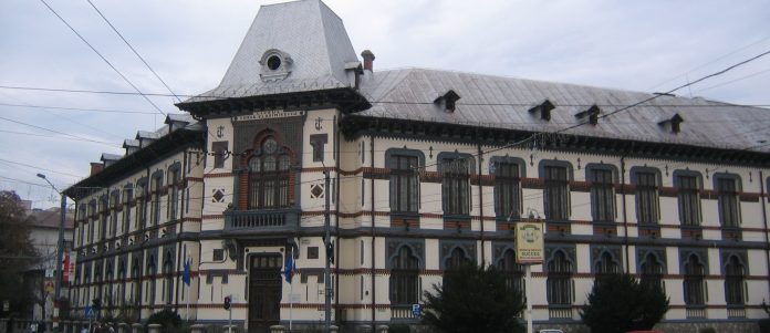 Memoriu comun al profesorilor de informatică din Târgu Jiu. Ce solicită Ministerului Educației