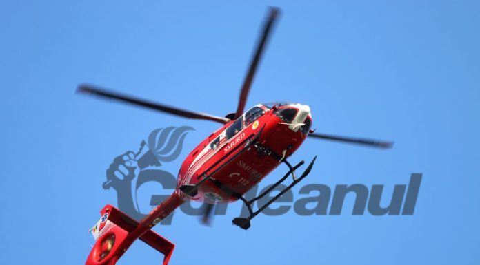 Bebeluș de o zi, dus cu elicopterul SMURD la Timișoara