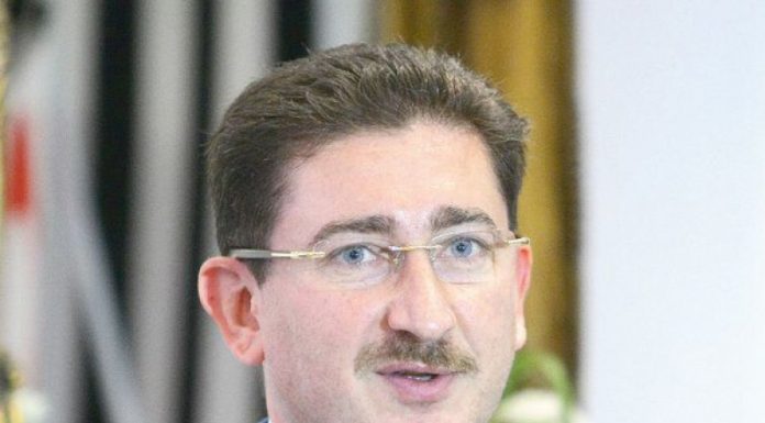 Discuții la Bruxelles pentru ajutorul acordat CEO